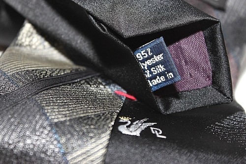 Corbata Don Loper Para Hombre Poliéster/Seda Cobre Dorado Plata Colores Metálicos Logo DL - Imagen 8 de 8