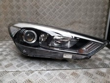 15-18 HYUNDAI TUCSON MK2 OFFSIDE DRIVERS HALOGEN HEADLIGHT 92102-D7110 *DAMAGED*