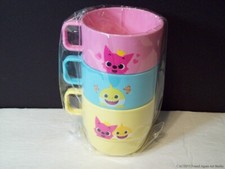 Baby Shark Cups 3 Mug Set Pinkfong Kids Unused Plastic Handles Hologram Label