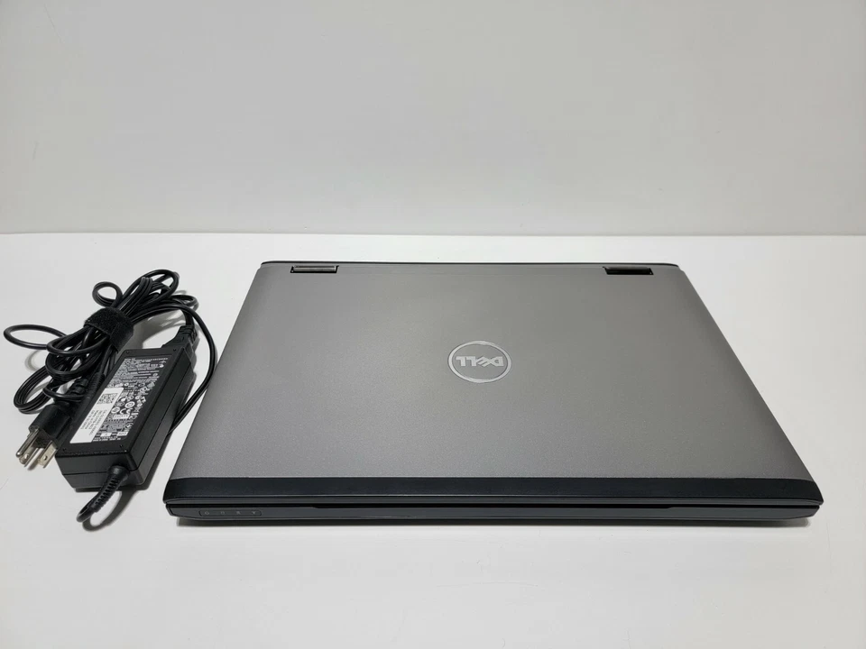 Dell Vostro 3550_Core i3-2330M @2,20 GHz_6 GB RAM_500 GB HDD_Win10 Pro. Wi-Fi... Foto 2 de 4