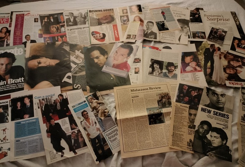 BENJAMIN BRATT 7 oz career clippings lot