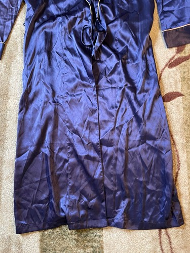 Victoria's Secret Vintage Long Purple Satin Dressing Gown Robe Womens Size M - Picture 5 of 20