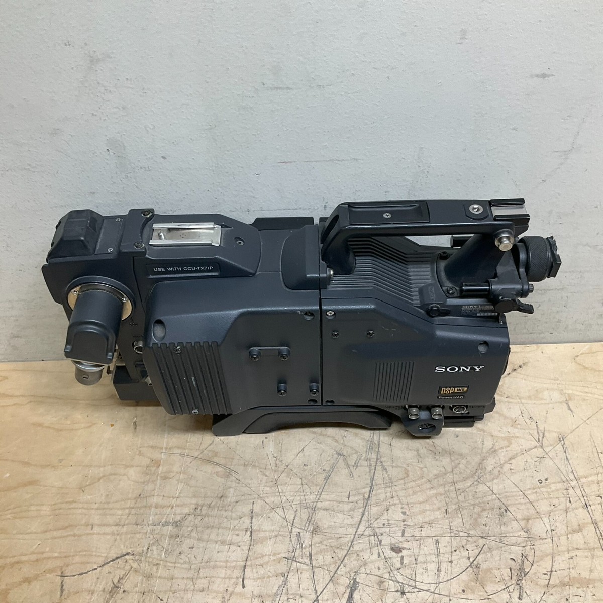 ソニーDXCーD30 Sony DXC-D30 Camcorder for sale online | eBay