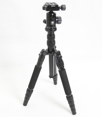 SIRUI A-1005 Aluminium Reisestativ Set mit Kugelkopf Y10