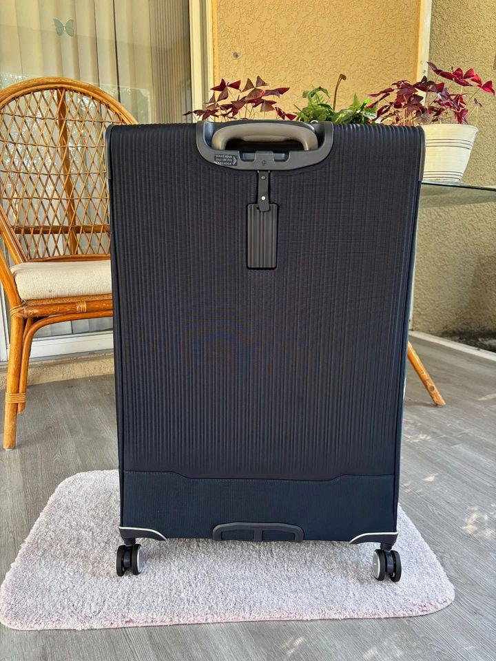 Samsonite Silhouette 18 Large Softside Spinner Suitcase Color: Deep Navy - Image 3 of 4