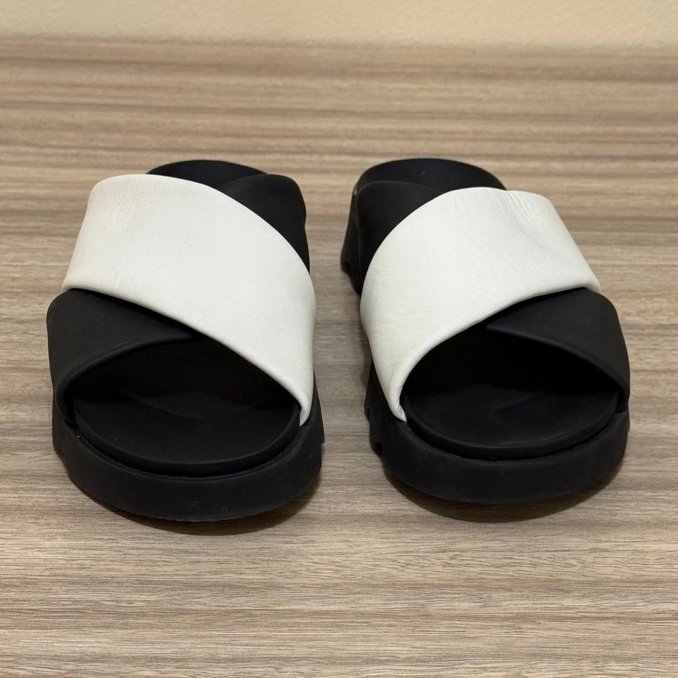 Босоножки Sorel женские 9,5 черные белые VIIBE кожа крест-накрест слайд на платформе - Изображение 3 из 4