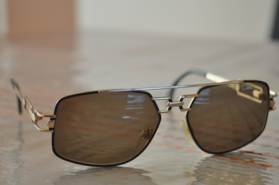 Cazal Brille - Modell 972 - Col.302 -57/16-135- Gold & Schwarz / Sammlerstück