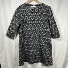 Zara Trafaluc Fall winter collection mini dress womens large black white chevron