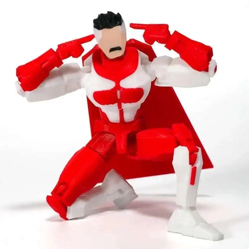 3D Printed Invincible 2.0 Superhero Action Figure – Multi-Jointed Shapeshift - Picture 4 of 19