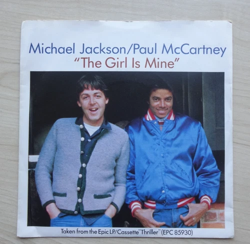40 Paul McCartney/Michael Jackson UK EPIC 7" vinyl 'THE GIRL IS MINE' 1982 EX/EX
