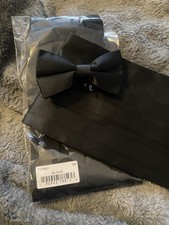 French Connection Cumberband and Bow Tie Set Men's Size 34