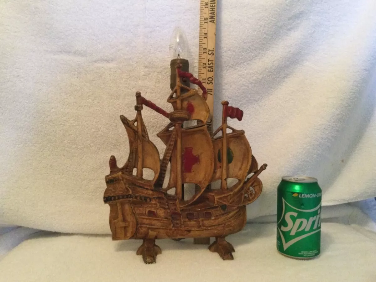 Vintage ship lamp deals