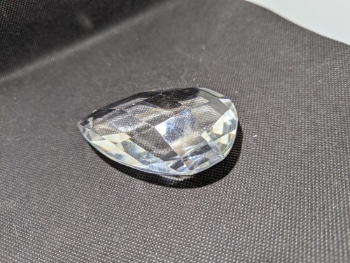 VINTAGE TEARDROP FACETED CLEAR CRYSTAL CHANDELIER PART PRISM 3 1/2" DIAMOND #1 - Picture 2 of 7