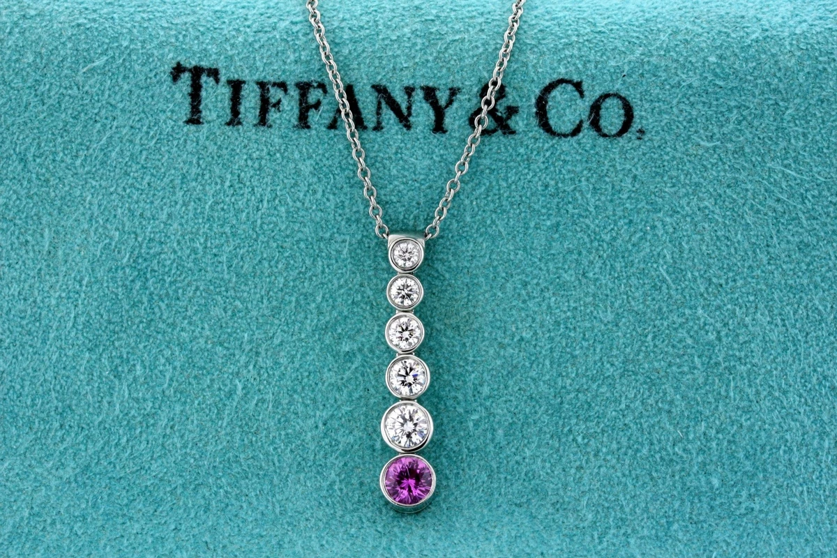 PINK SAPPHIRE AND DIAMOND PENDANT NECKLACE