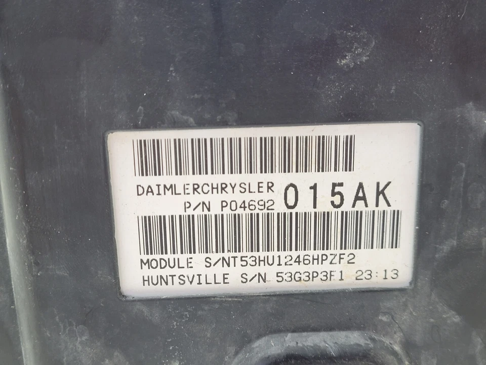 Jeep Commander BCM 2006 caja de fusibles P04692 Foto 4 de 4