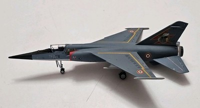 Dassault Mirage F.1 French Air Force Fighter - 1:72 Built & Painted - LOOK