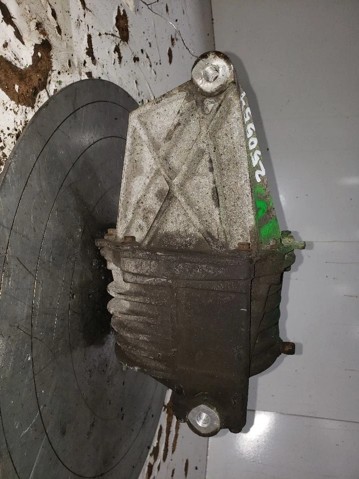 Trasero Carrier VIN J 11º dígito limitado compatible con 07-17 ACADIA 1399359 Foto 2 de 4