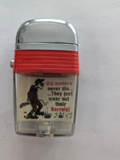 Vinntage Scripto VU-Lighter OLD HUNTERS NEVER DIE THEY WEAR OUT THEIR BARRELS!