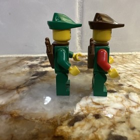 Vintage LEGO Forestmen Minifigures w/quivers. Very Nice Condition!