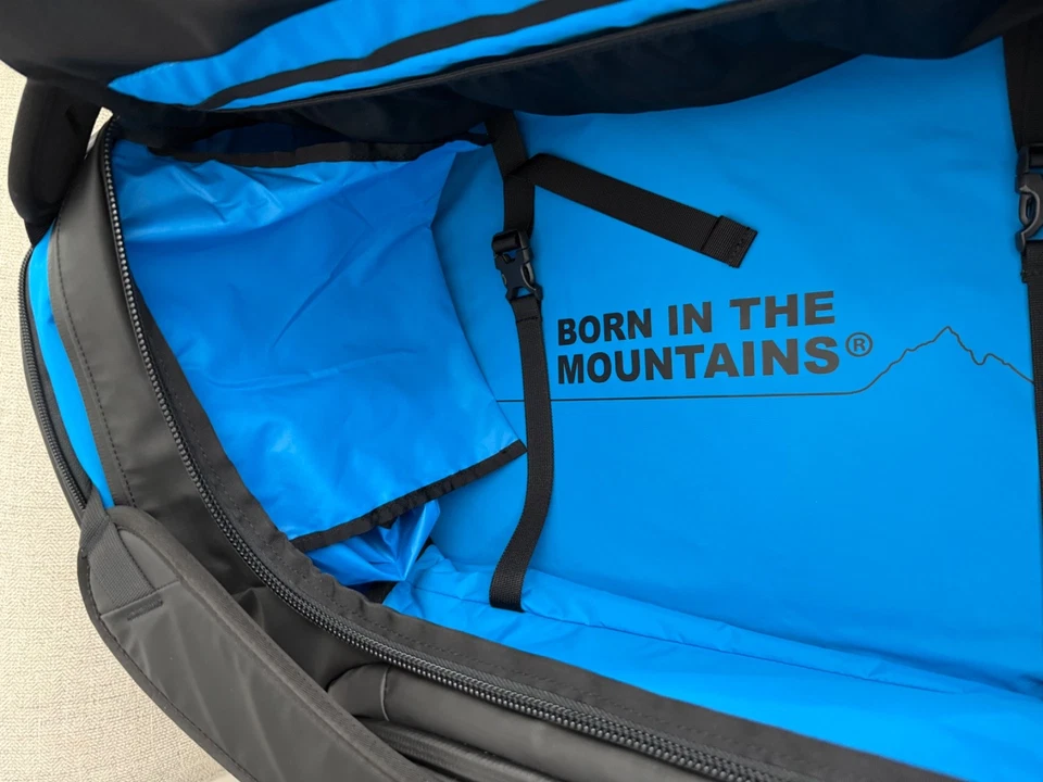 Kuhl Eskape Escape 50 Liter Canvas Duffel Bag Backpack   - Image 4 of 4