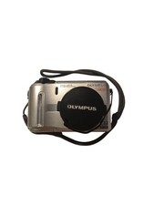 Olympus CAMEDIA C-740 Ultra Zoom 3.2MP Digital Camera / Tested  Working