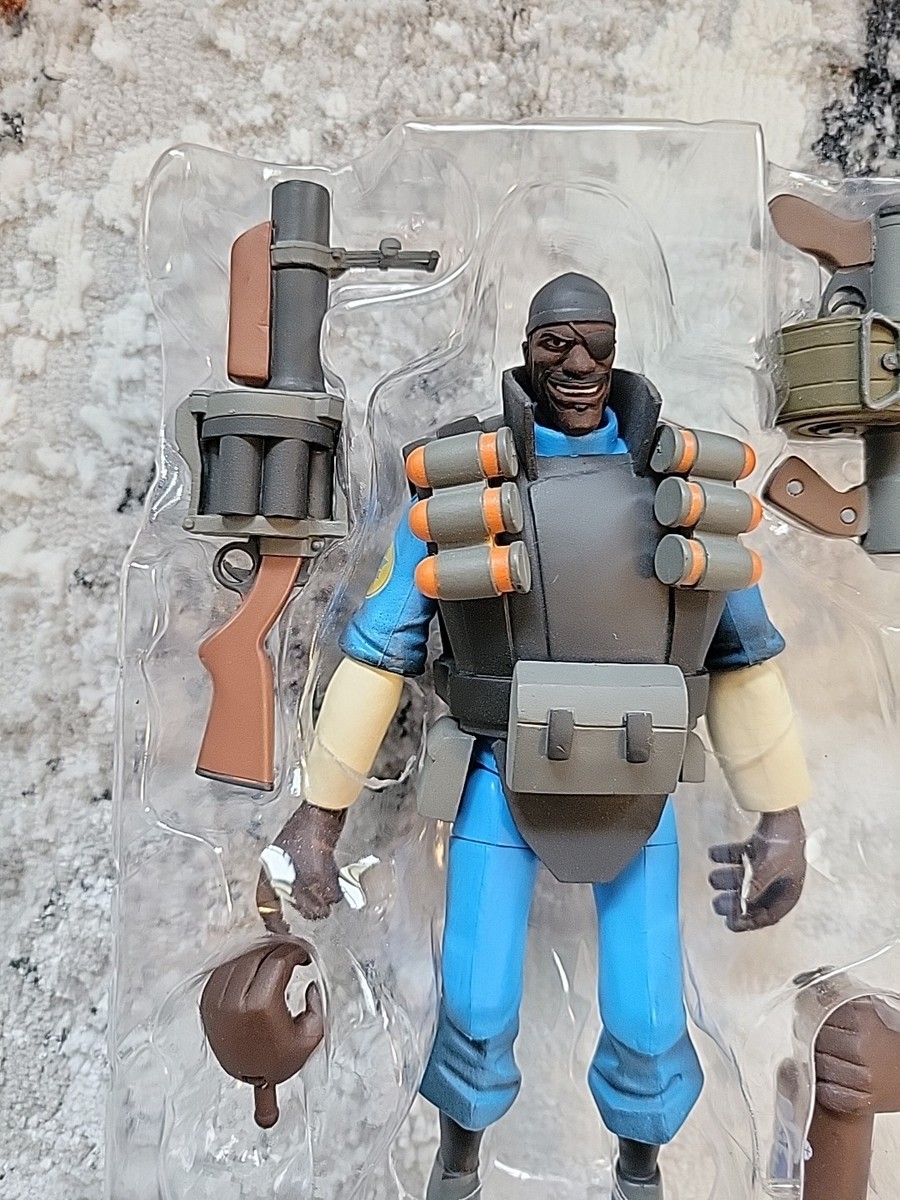 NECA TF2 Team Fortress 2: The Demoman 6.5