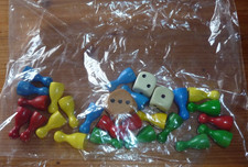 Spielsteine - Ersatzspielsteine - Holz - 4 Farben x 6 Steine mit drei Würfel