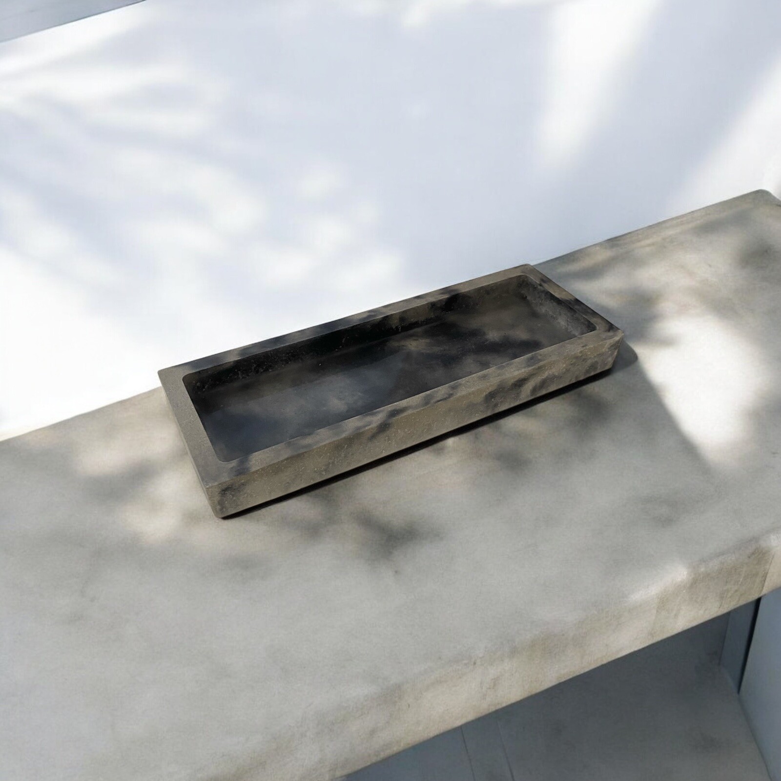 Plateau en béton ciré rectangulaire idée cadeau crémaillère artisanale et moderne