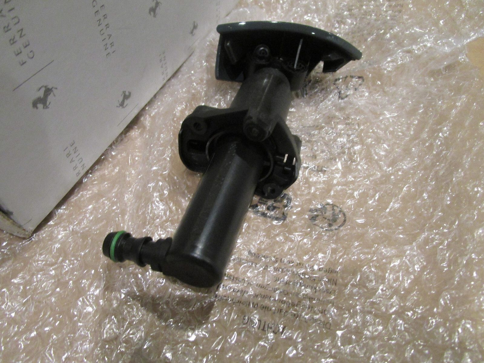 Ferrari California - Complete RH Headlight Washer Cover Assy - P/N 260929