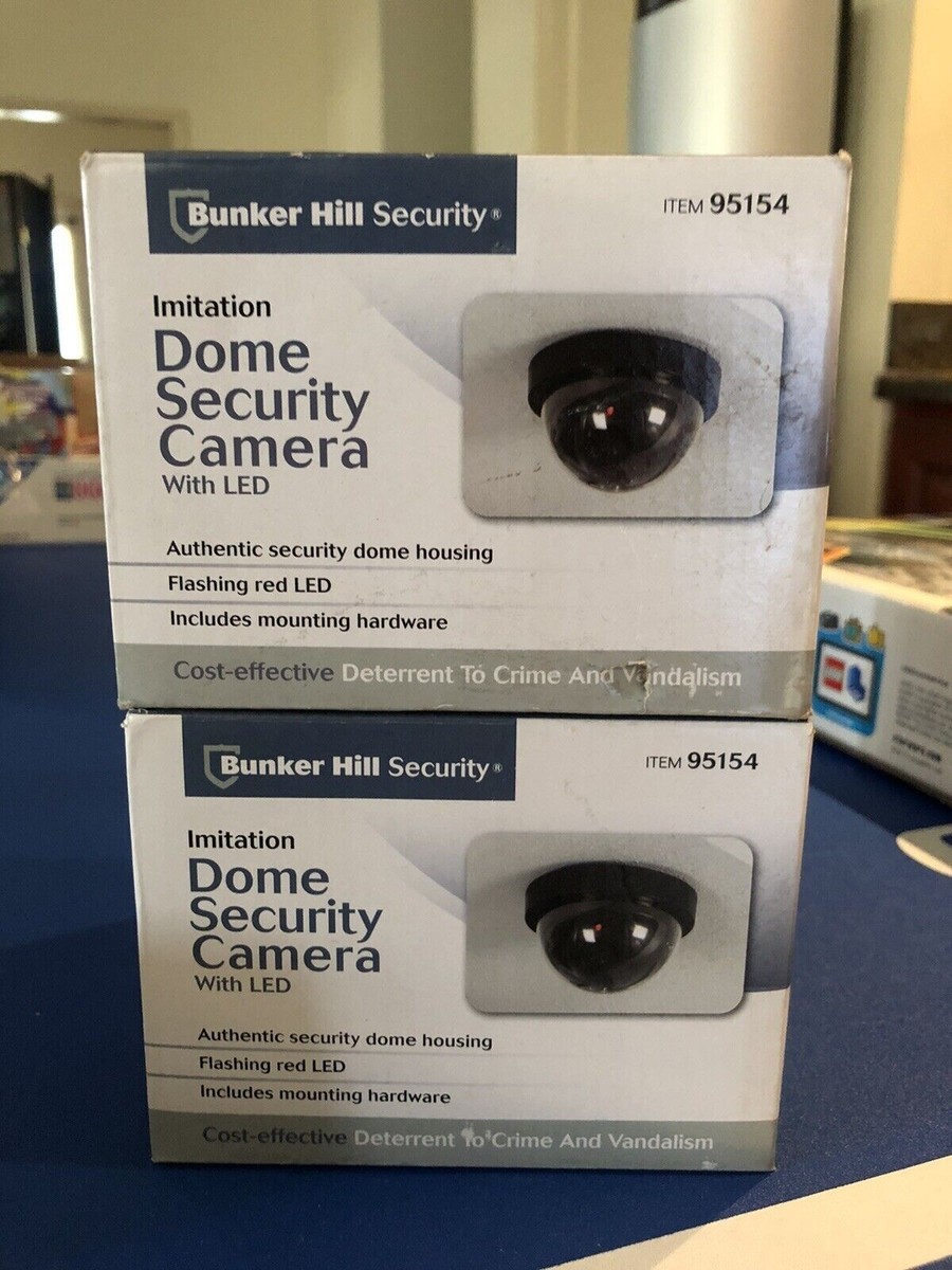 Caméra Factice Bunker Hill Security #61805 - Voyant Rouge Clignotant - Int/ext - Neuve