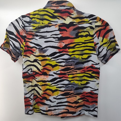 NEW MENS ED HARDY TIGER ANIMAL PRINT BUTTON UP SHORT SLEEVE SHIRT SIZE SMALL - Picture 3 of 5