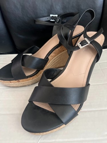 Charles By charles David Black Cork Heels Sandals Wedges Size 7M - Foto 4 di 11