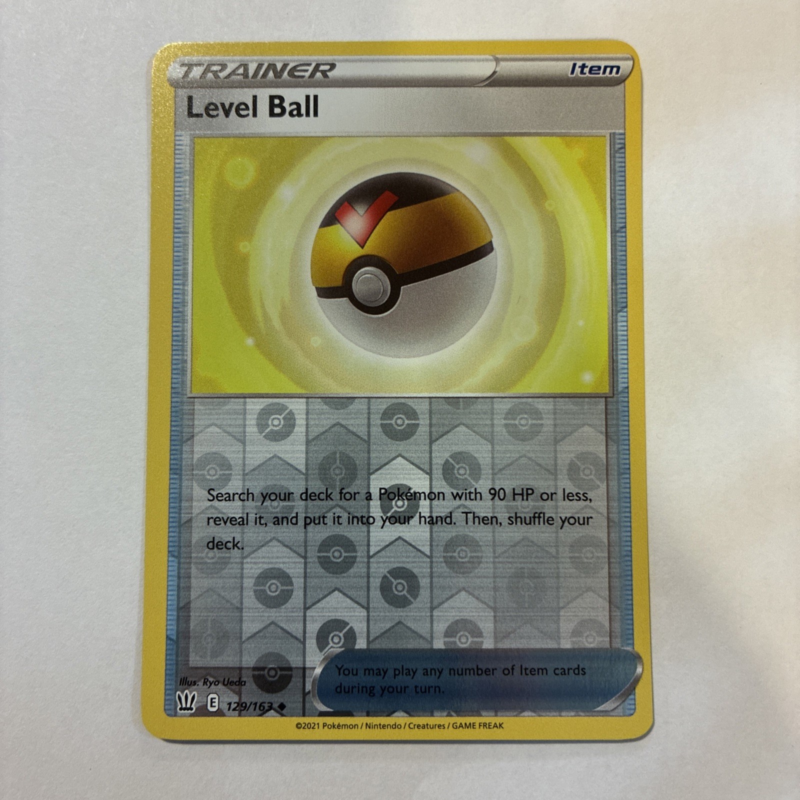 Level Ball Reverse Holo SWSH05: Battle Styles #129/163 Pokemon 2021 NM
