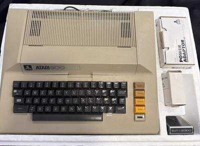 Atari 800 Home Computer 48K RAM In Original Box w/ Styro RF Switch Extra Games