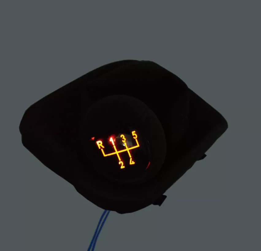 BMW E30 E36 E46 E39 5-Speed Gear Shift Knob- Boot Black Leather LED Illuminated - Image 3 of 4