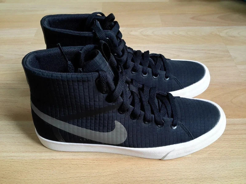 OFERTA NIKE SNEAKER, verano invierno, Primo court, PRECIO NORMAL 60€