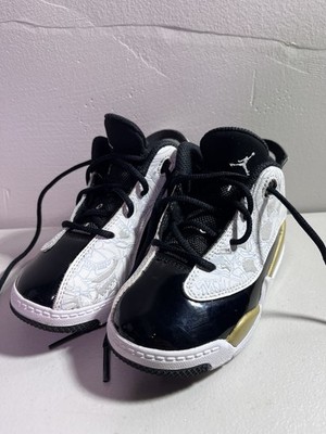 JORDAN Dub Zero Little Kids 9C White, Black & Metallic Gold 311072-005 Sneaker