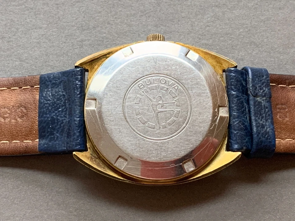 Reloj Bulova International Automático 23 Joyas, Modelo 37.11.01, Correa Speidel Foto 3 de 4