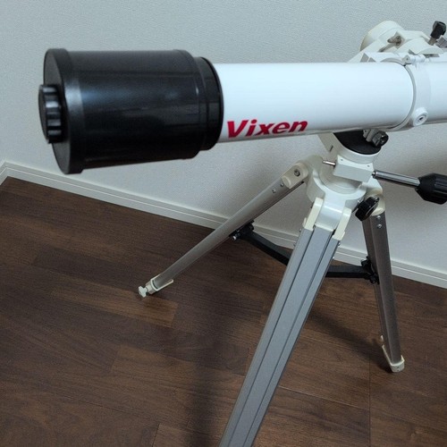 Vixen A70Lf Mini Porta Achromatic Refractor Telescope 70mm f/12.9 with Tripod - Picture 2 of 10