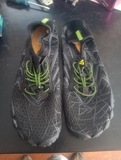 Sport D Water Shoe Surfing Water Sports Shoe Size 12 / 12.5 Mens Shoe New