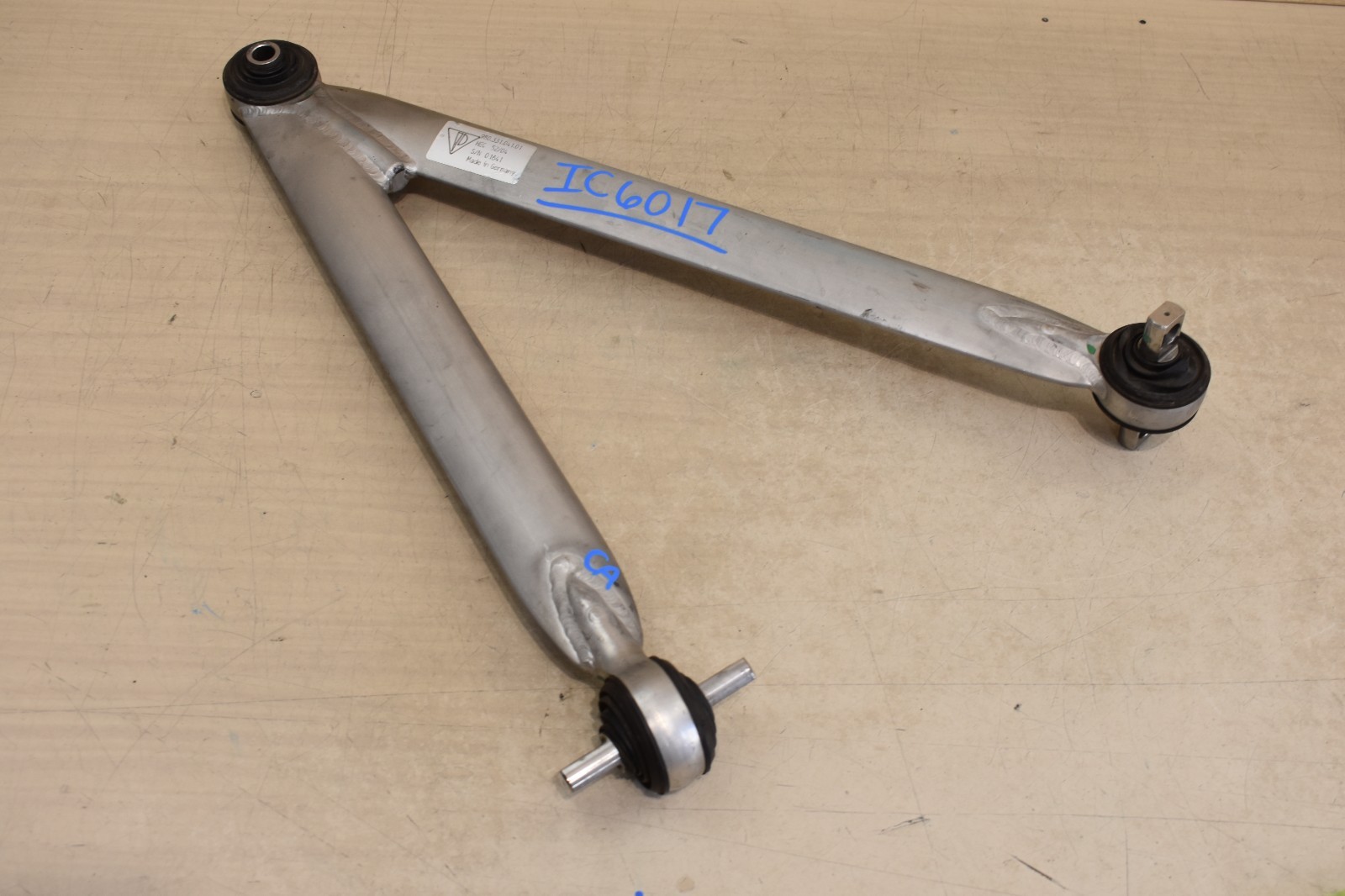 04-06 PORSCHE CARRERA GT REAR SUSPENSION LOWER CONTROL TRACK ARM OEM 98033104101