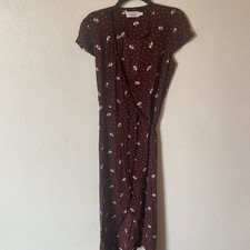 LA Atelier Wrap Dress Womens  8 Burgundy Cap Sleeves Floral