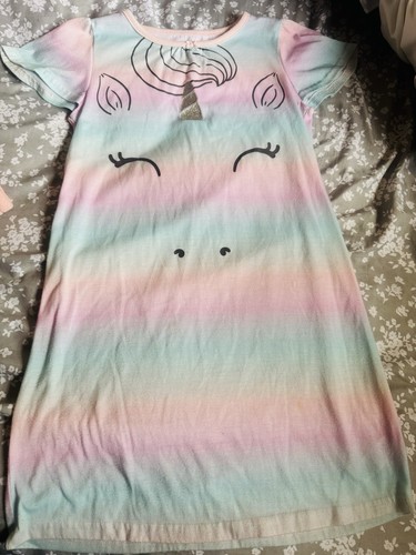 Girls Carter, pajama unicorn nightgown size 6/7