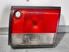 Feu arrière Saab 900