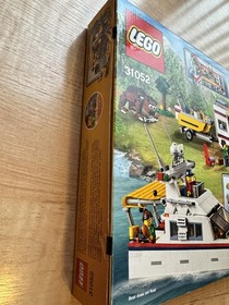 Brand NEW/SEALED, Retired LEGO Creator 31052 Vacation Getaways Building Set NIB