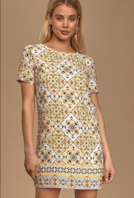 Lulu s Dandy Lion Yellow Patterned Shift Dress Women's Size Small