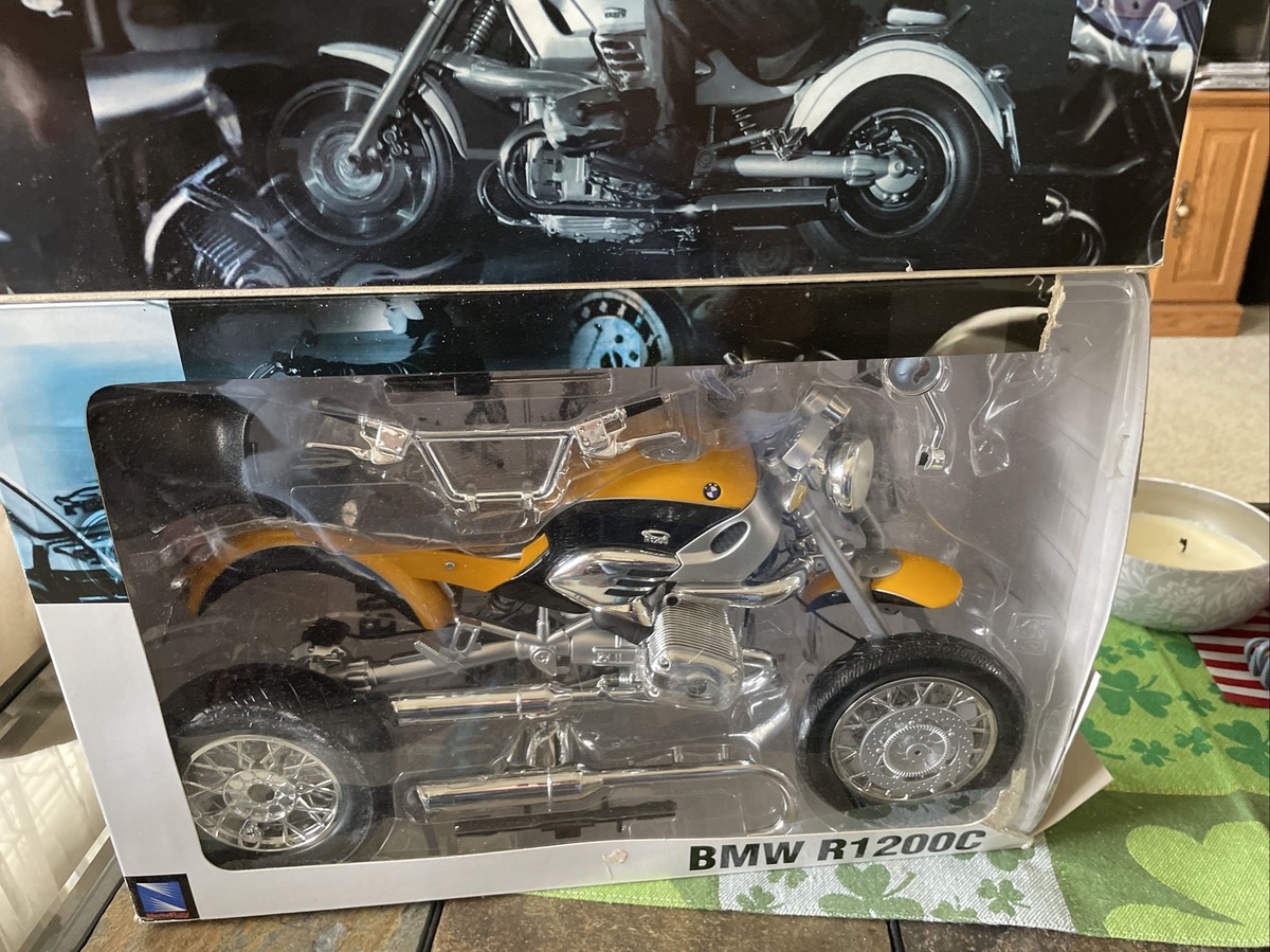 オートバイ・バイク RoadRider BMW R1200C NewRay 1/6 s-l400.jpg