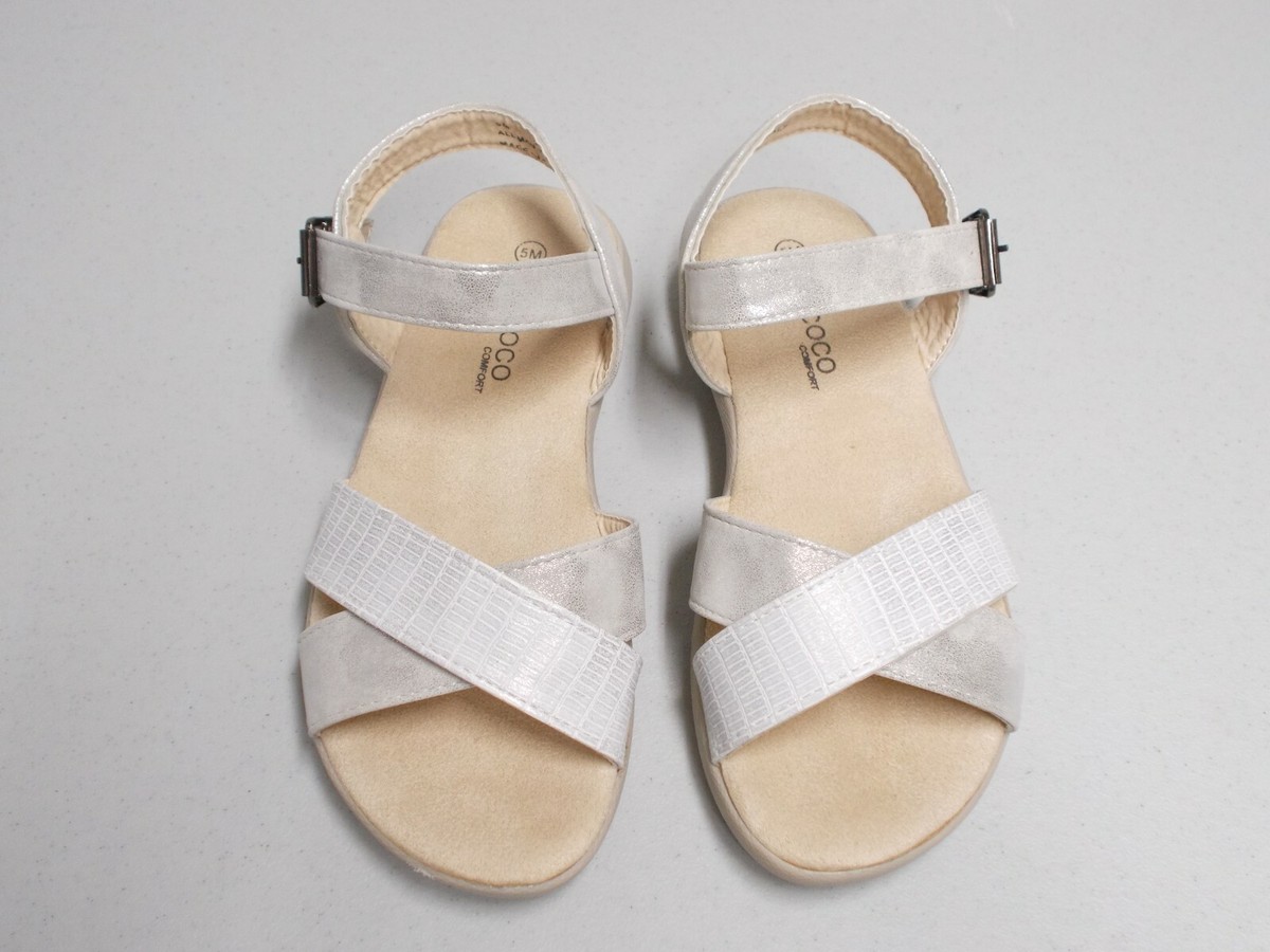 ★coco★ CHANEL Brooch AUTH Coco Logo Vintage Pin CC Coco mark Gold