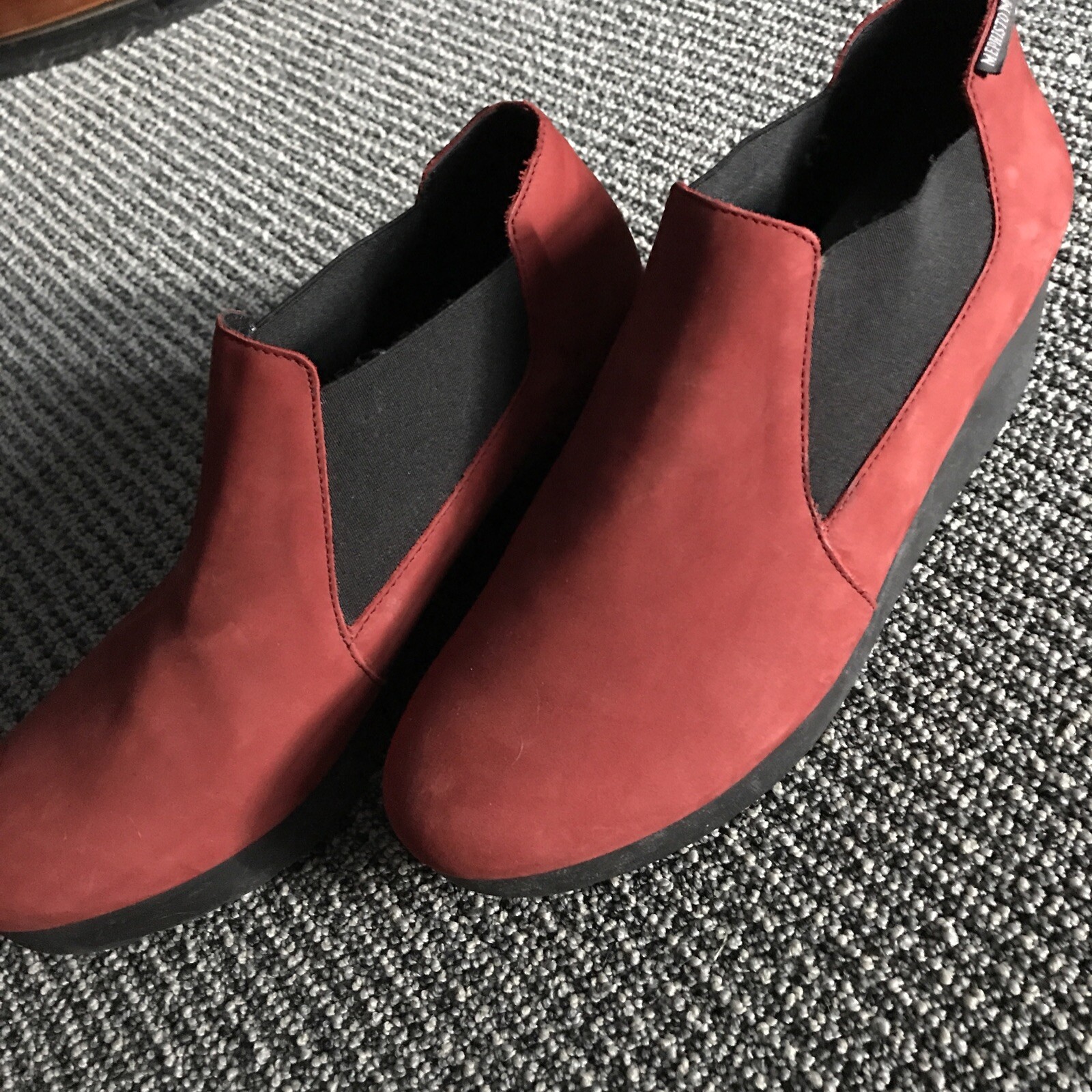 SAOLA Scarpe Mephisto Romeo in pelle con suola in gomma rossa taglia 9 made in Bosnia