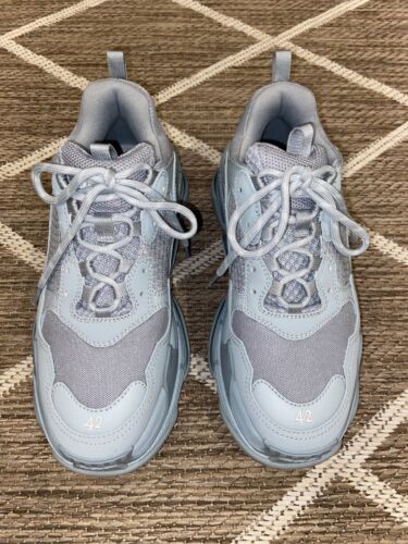 Balenciaga triple s 42 - Gem Balenciaga triple s 42 - Gem